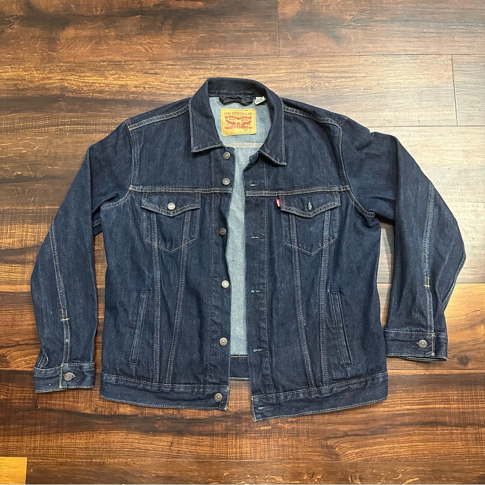 Levi’s Denim Jean Jacket Size Large